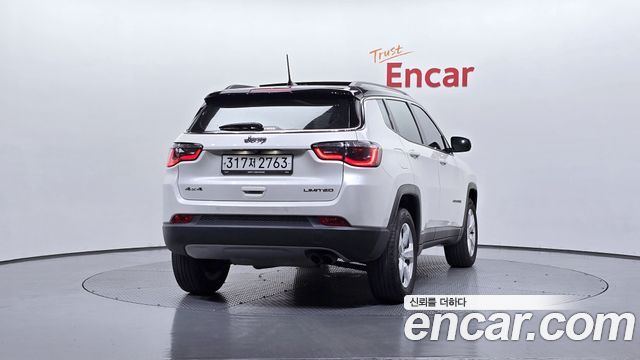 Jeep Compass 2.4 Limitied AWD — пробег 82 457 км — фото 4 из 5