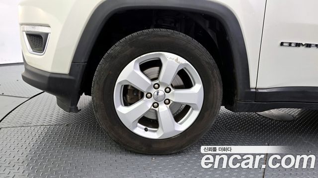 Jeep Compass 2.4 Limitied AWD — пробег 82 457 км — фото 5 из 5