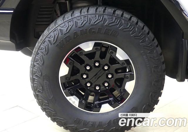 GMC Hummer EV e4WD — пробег 9 290 км — фото 5 из 5