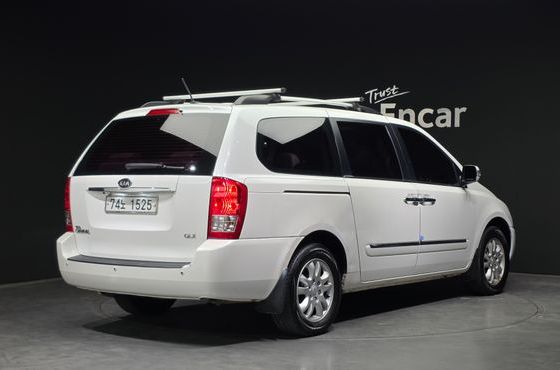Kia Carnival Grand Carnival GLX Premium — пробег 139 259 км — фото 2 из 5