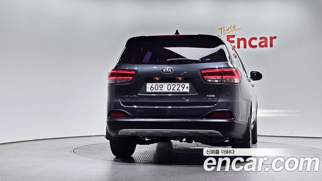 Kia Sorento из Кореи Encar
