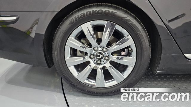 Hyundai Equus из Кореи Encar