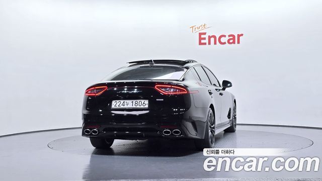 Kia Stinger из Кореи Encar