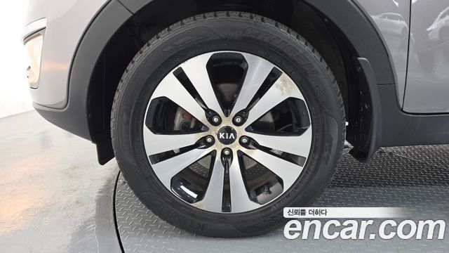 Kia Sportage Diesel 2WD TLX High-Deluxe — пробег 126 692 км — фото 5 из 5