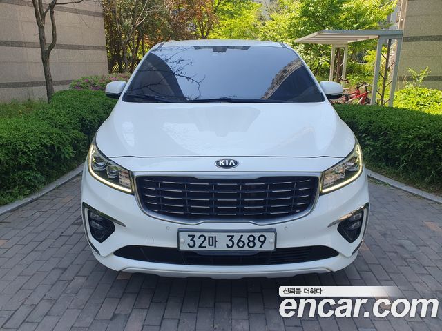 Kia Carnival из Кореи Encar