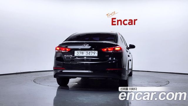 Hyundai AVANTE из Кореи Encar