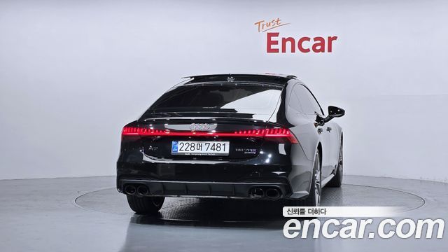 Audi A7 из Кореи Encar