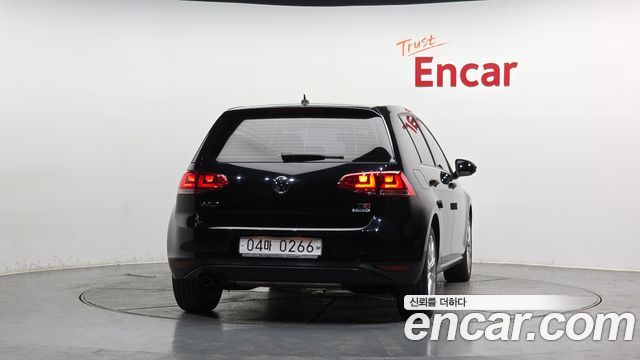 Volkswagen Golf из Кореи Encar