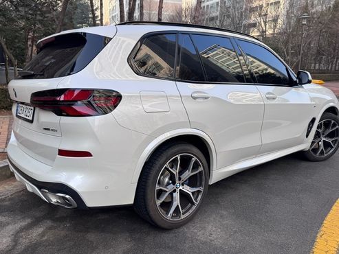 BMW X5 xDrive 40i M Sport — пробег 13 025 км — фото 4 из 5