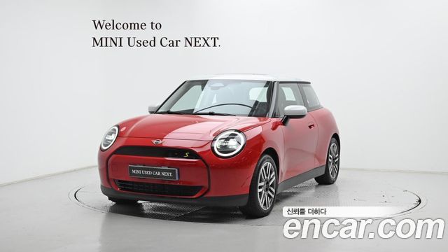 Mini Cooper SE Classic — пробег 9 014 км — фото 1 из 5
