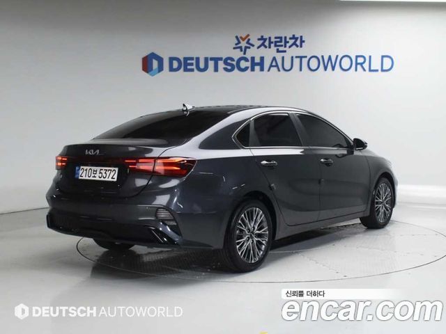 Kia K3 из Кореи Encar