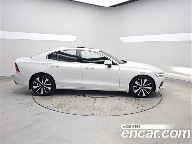 Volvo S60 из Кореи Encar