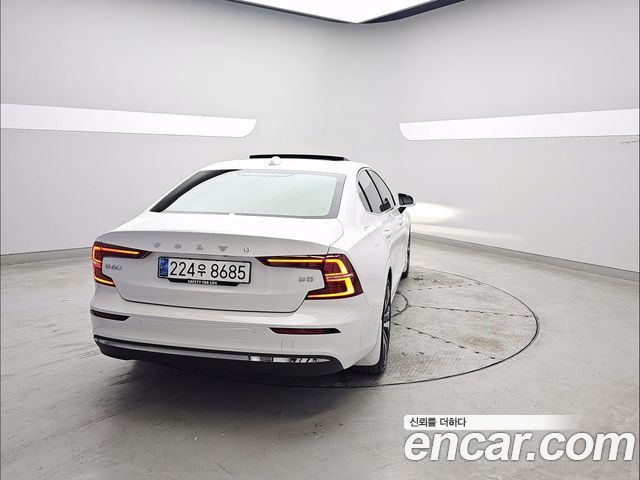 Volvo S60 из Кореи Encar