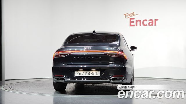 Hyundai Grandeur из Кореи Encar