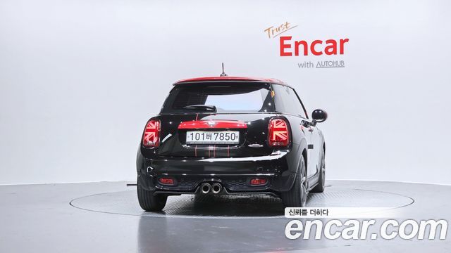 Mini Cooper Standard Third Generation — пробег 121 581 км — фото 4 из 5