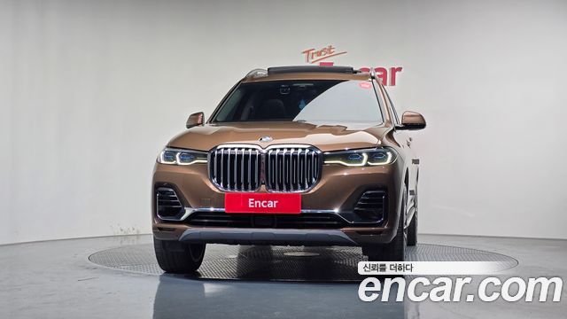 BMW X7 xDrive 30d Design Pure Excellent 6-Seater — пробег 146 125 км — фото 3 из 5