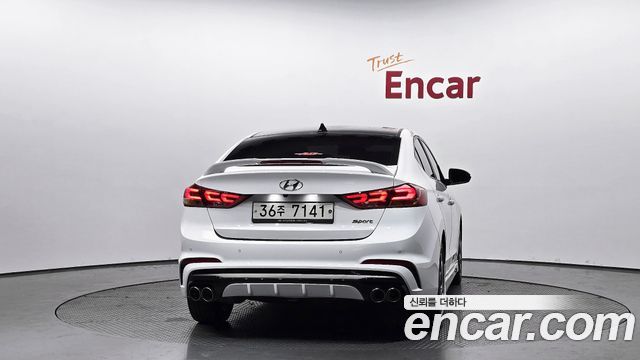 Hyundai AVANTE из Кореи Encar