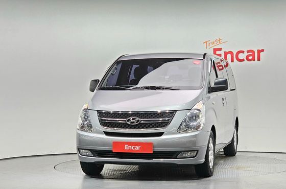 Hyundai Starex 12-Seater Wagon CVX Luxury — пробег 195 268 км — фото 3 из 5