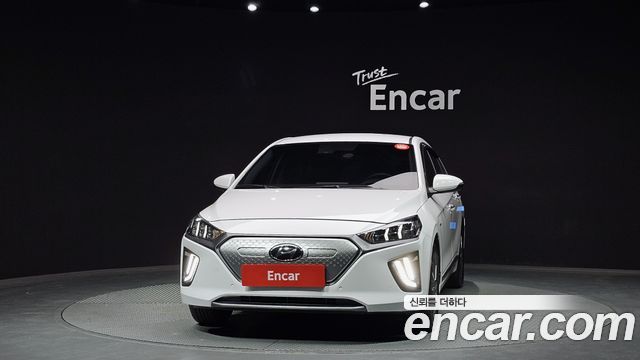 Hyundai Ioniq из Кореи Encar