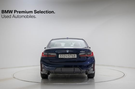 BMW 3-Series 320i M Sport — пробег 6 245 км — фото 4 из 5
