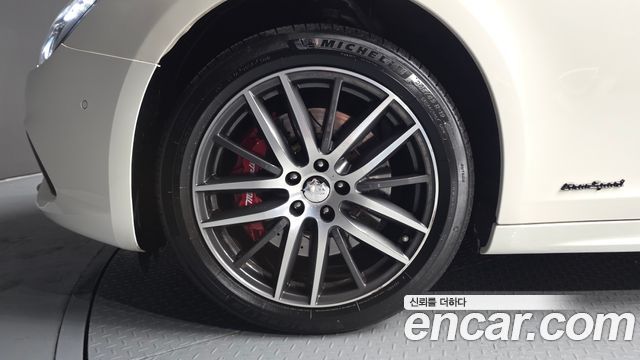 Maserati Ghibli из Кореи Encar