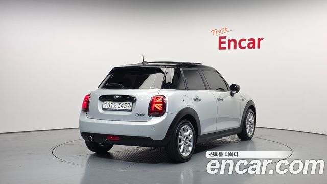 Mini Cooper из Кореи Encar