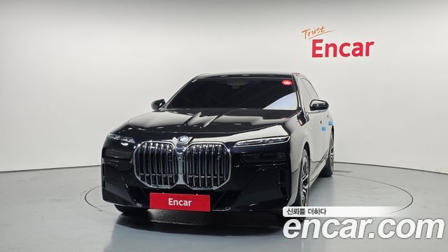 BMW i7 из Кореи Encar
