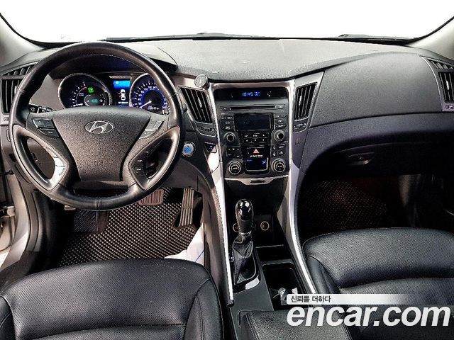 Hyundai Sonata 2.0 Modern — пробег 208 405 км — фото 5 из 5