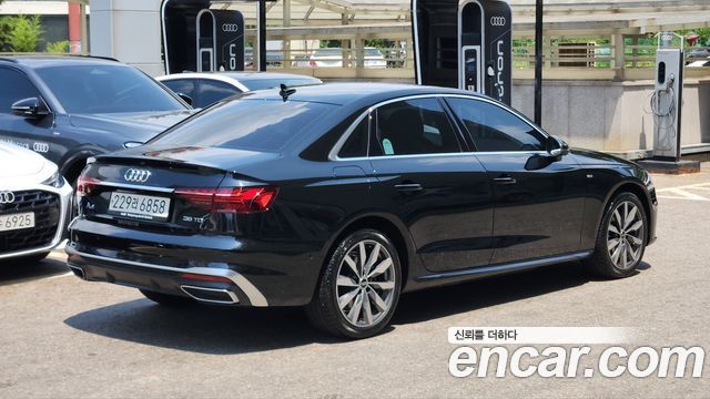 Audi A4 из Кореи Encar
