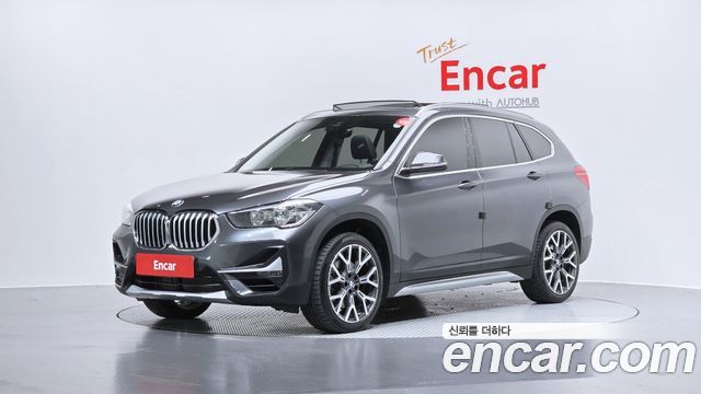 BMW X1 xDrive 20i xLine — пробег 71 929 км — фото 1 из 5