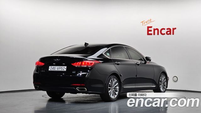 Hyundai Genesis из Кореи Encar