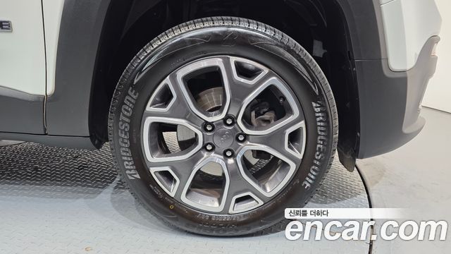 Jeep Renegade из Кореи Encar