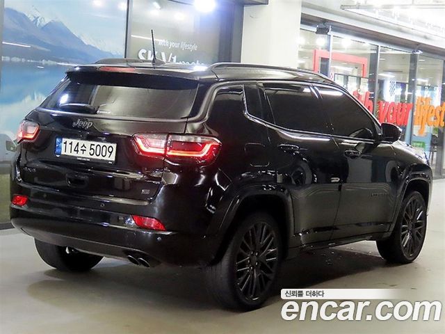 Jeep Compass из Кореи Encar