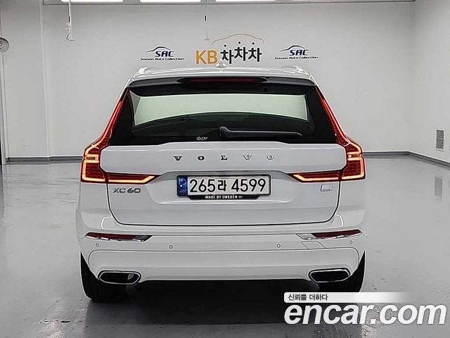 Volvo XC60 T8 Inscription — пробег 97 143 км — фото 3 из 5