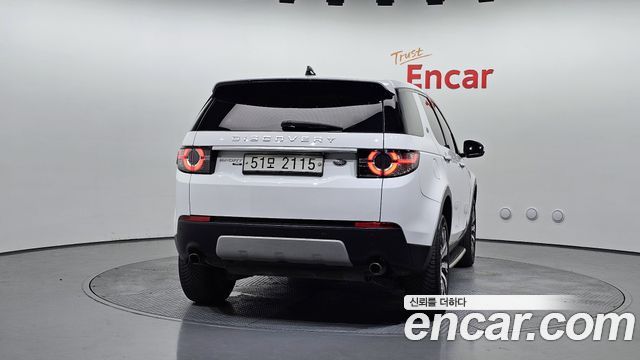 Land Rover Discovery Sport 2.0 TD4 HSE Luxury — пробег 86 240 км — фото 4 из 5