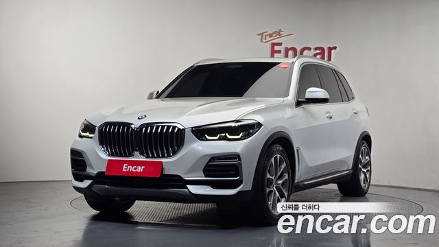 BMW X5 xDrive 30d xLine — пробег 66 199 км — фото 1 из 5