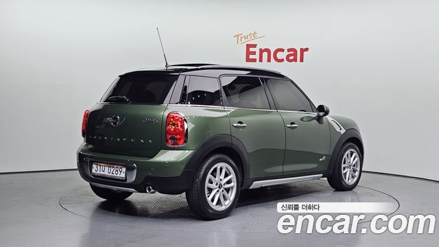 Mini Countryman ALL4 1st — пробег 62 976 км — фото 2 из 5