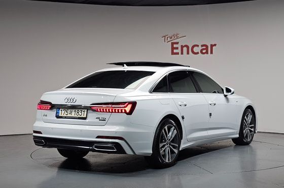Audi A6 45 TDI Quattro Premium — пробег 45 396 км — фото 2 из 5