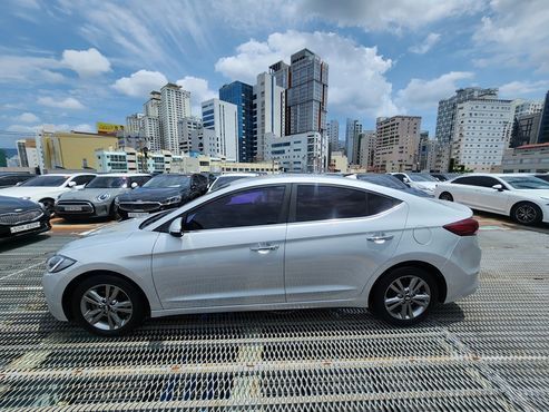 Hyundai AVANTE 1.6 GDI Modern — пробег 174 936 км — фото 3 из 5