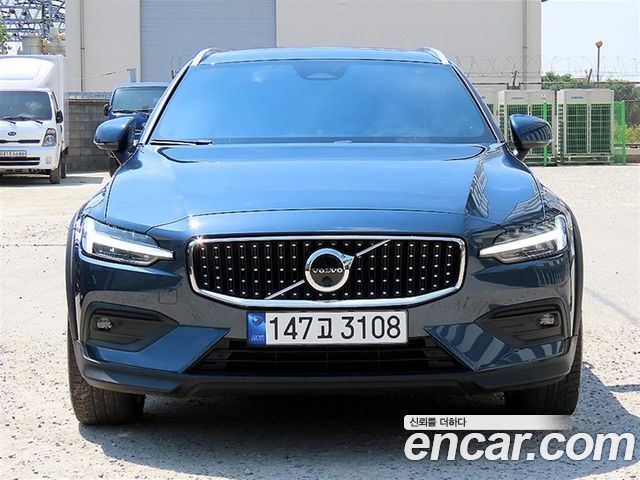 Volvo V60 из Кореи Encar