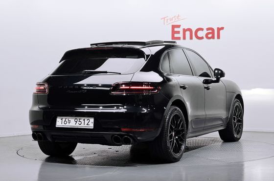 Porsche Macan 3.0 GTS 95B — пробег 65 824 км — фото 2 из 5