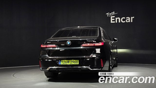 BMW 7-Series из Кореи Encar