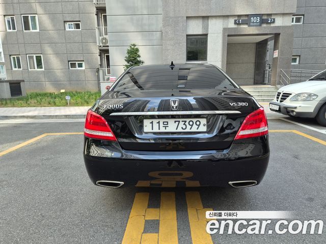 Hyundai Equus из Кореи Encar