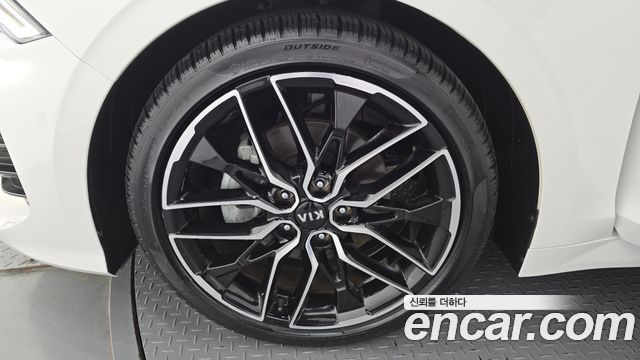 Kia K5 из Кореи Encar