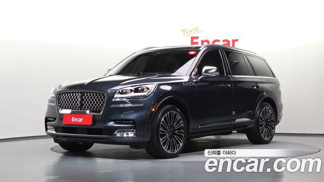 Lincoln Aviator 3.0 Black Label AWD — пробег 16 751 км — фото 1 из 5