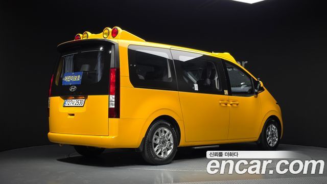 Hyundai Staria из Кореи Encar