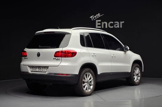 Volkswagen Tiguan 2.0 TDI Comfort 5N — пробег 165 833 км — фото 2 из 5