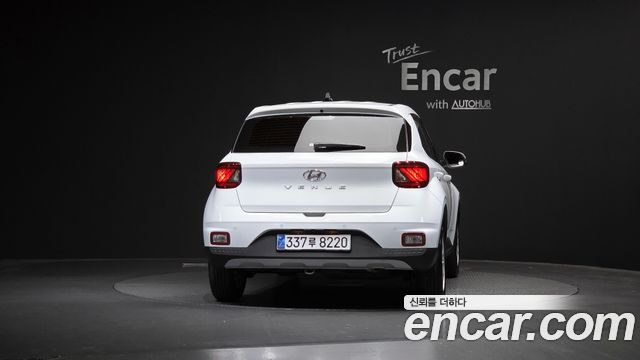 Hyundai Venue из Кореи Encar