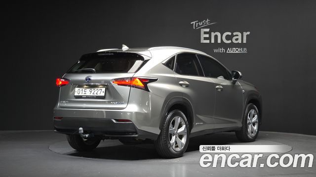Lexus NX Executive — пробег 140 973 км — фото 2 из 5