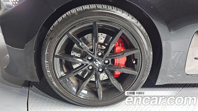 Kia Stinger из Кореи Encar